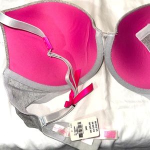 Victoria’s Secret push-up bra